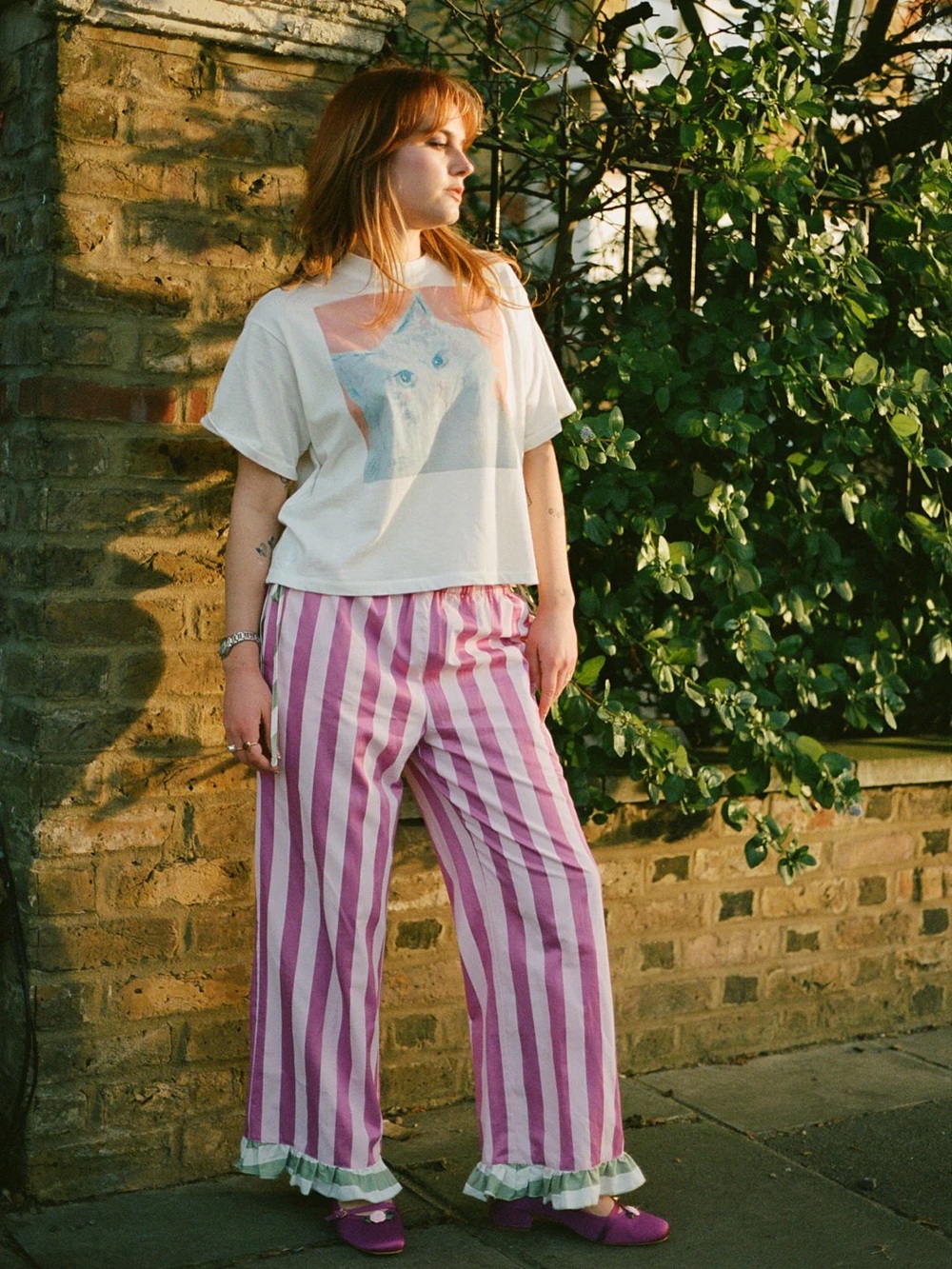Lisa Says Gah Arden Rose Striped  Pants with Ruffle - Picture 4 of 4